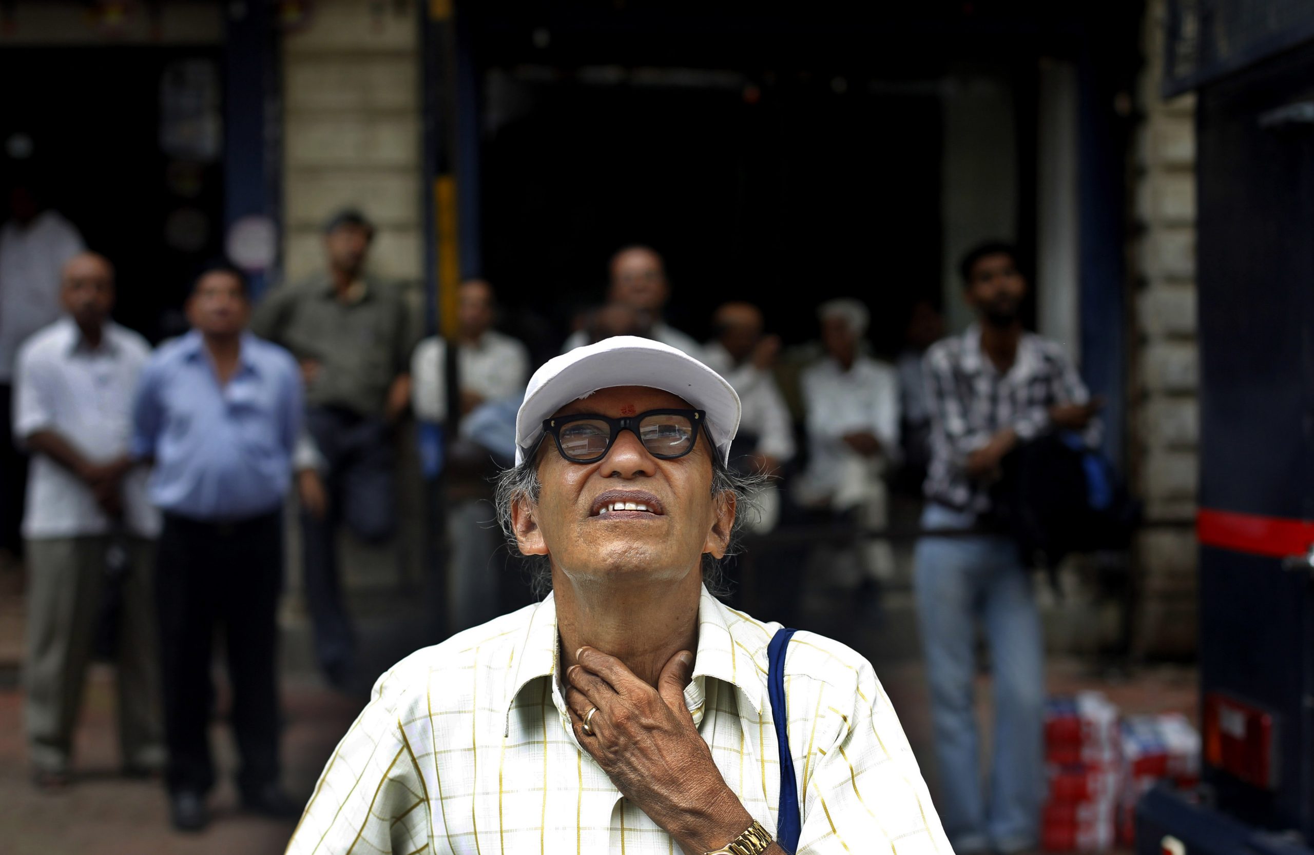 India interest rate unchanged on inflation fears