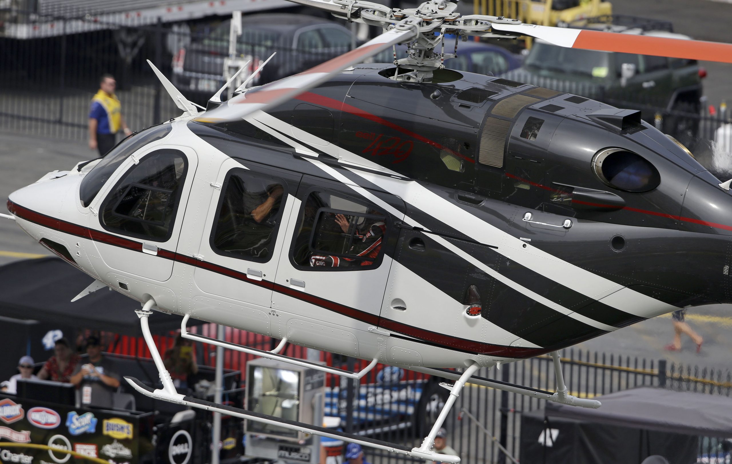 Kurt Busch lands in North Carolina for next race