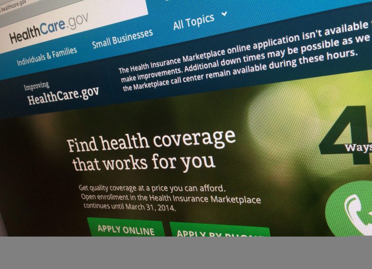 Insurers have agreed to extend the deadline for individuals to pay for insurance policies they choose through President Obama's health care program, industry group America's Health Insurance Plans announced Wednesday, about a week after the Department of Health and Human Services 