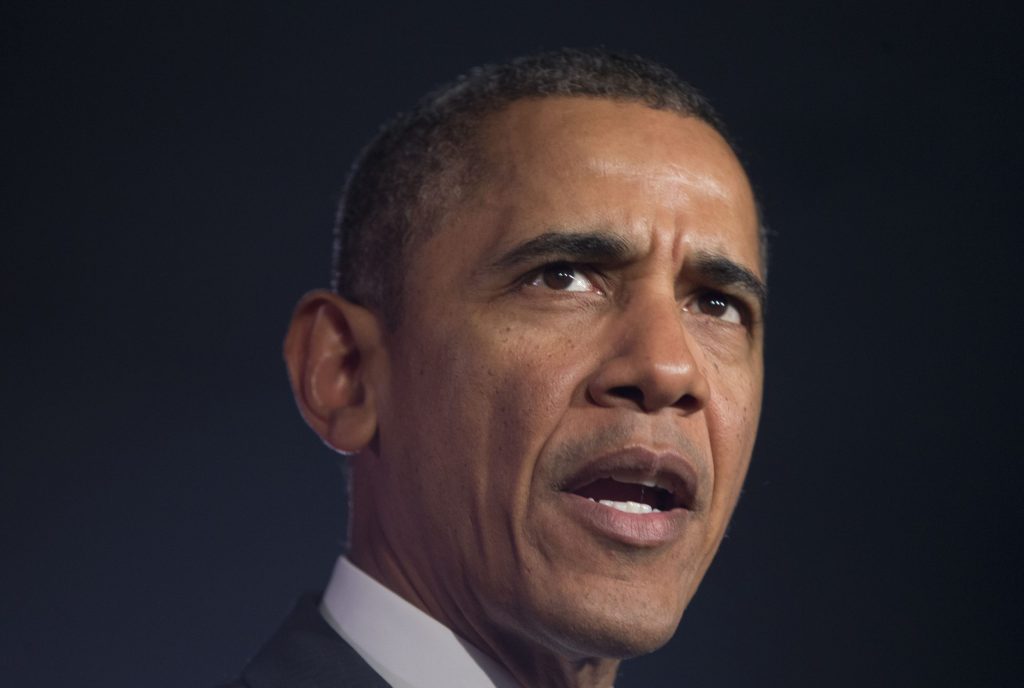 Poll: Ukraine crisis hurting Obama at home