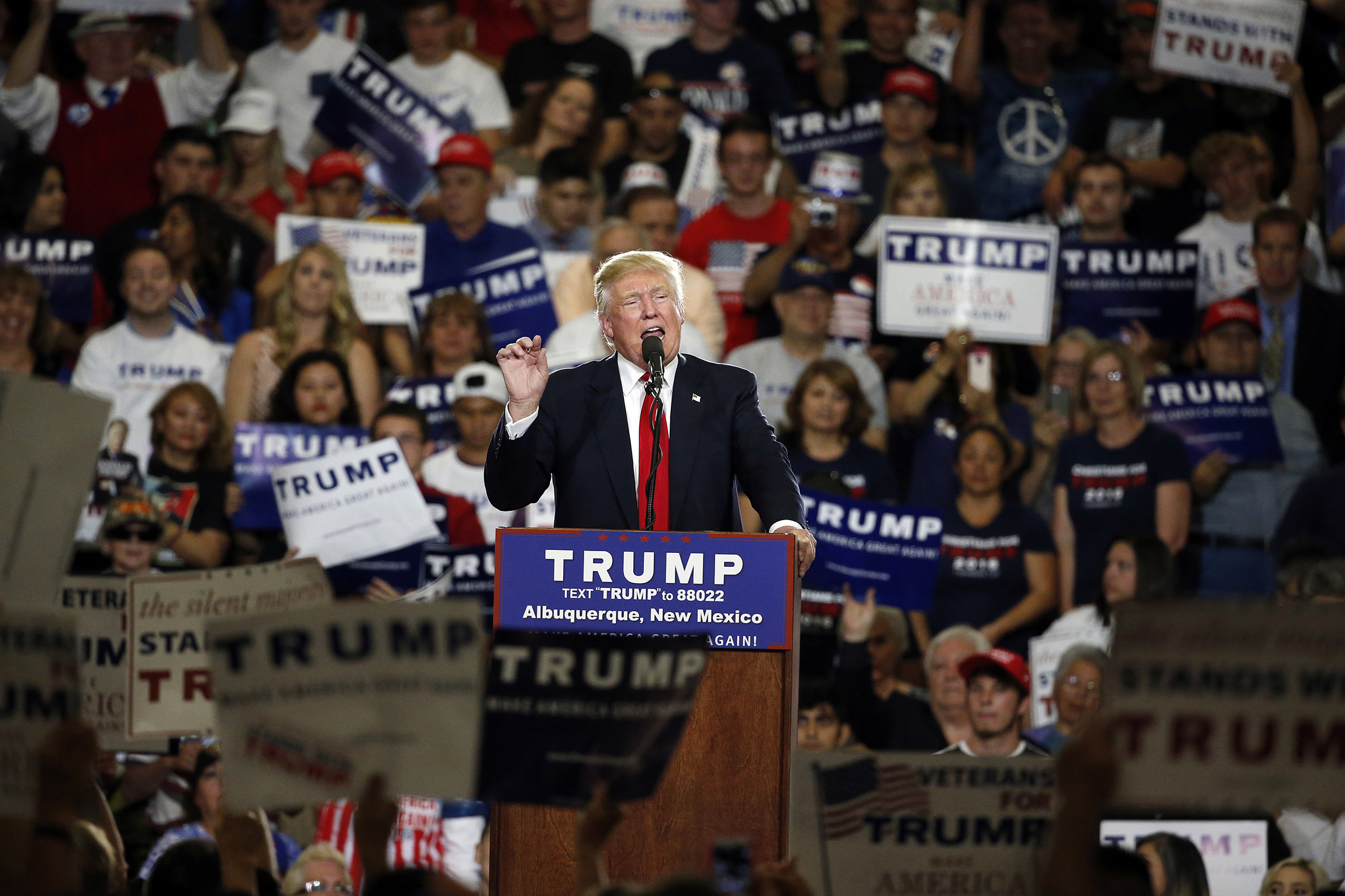 Trump tells N.M. crowd: ‘To hell with men’