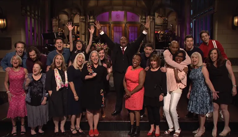 Moms of ‘SNL’ cast criticize Trump jokes in Mother’s Day weekend cold open
