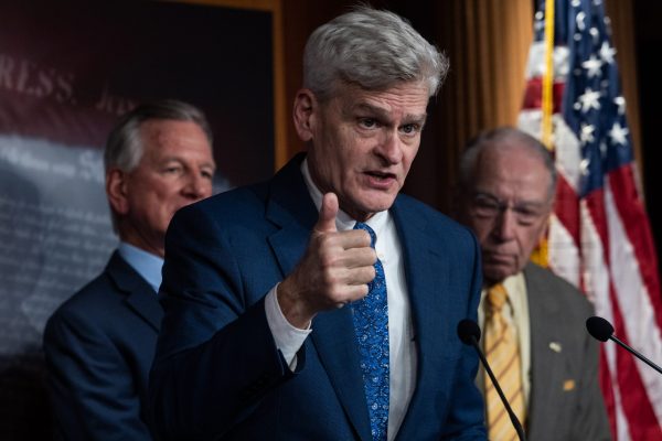 Senate Republicans unveil plan to cut down on high college costs