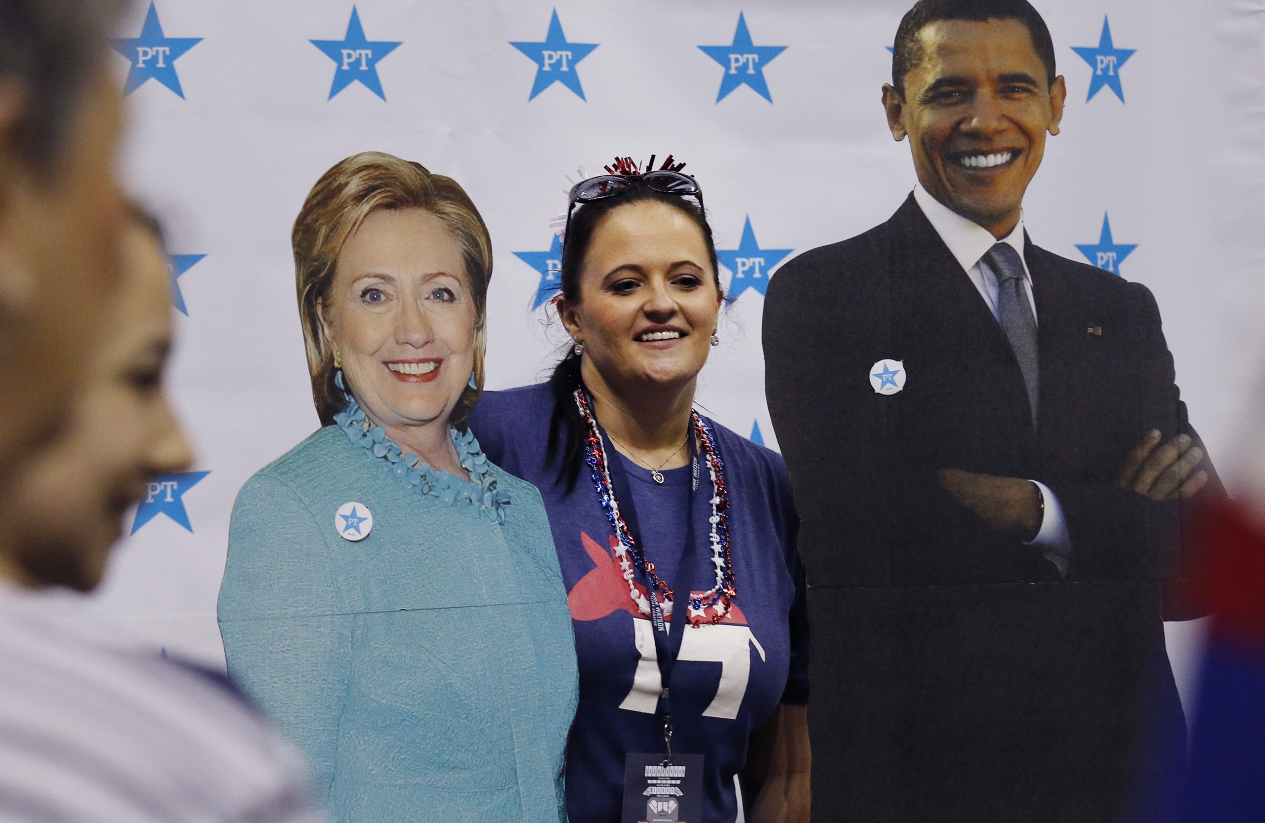 No new date for first Clinton, Obama campaign event