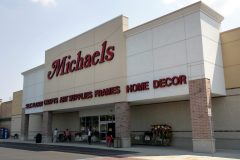 Michaels Stores investigating possible data breach