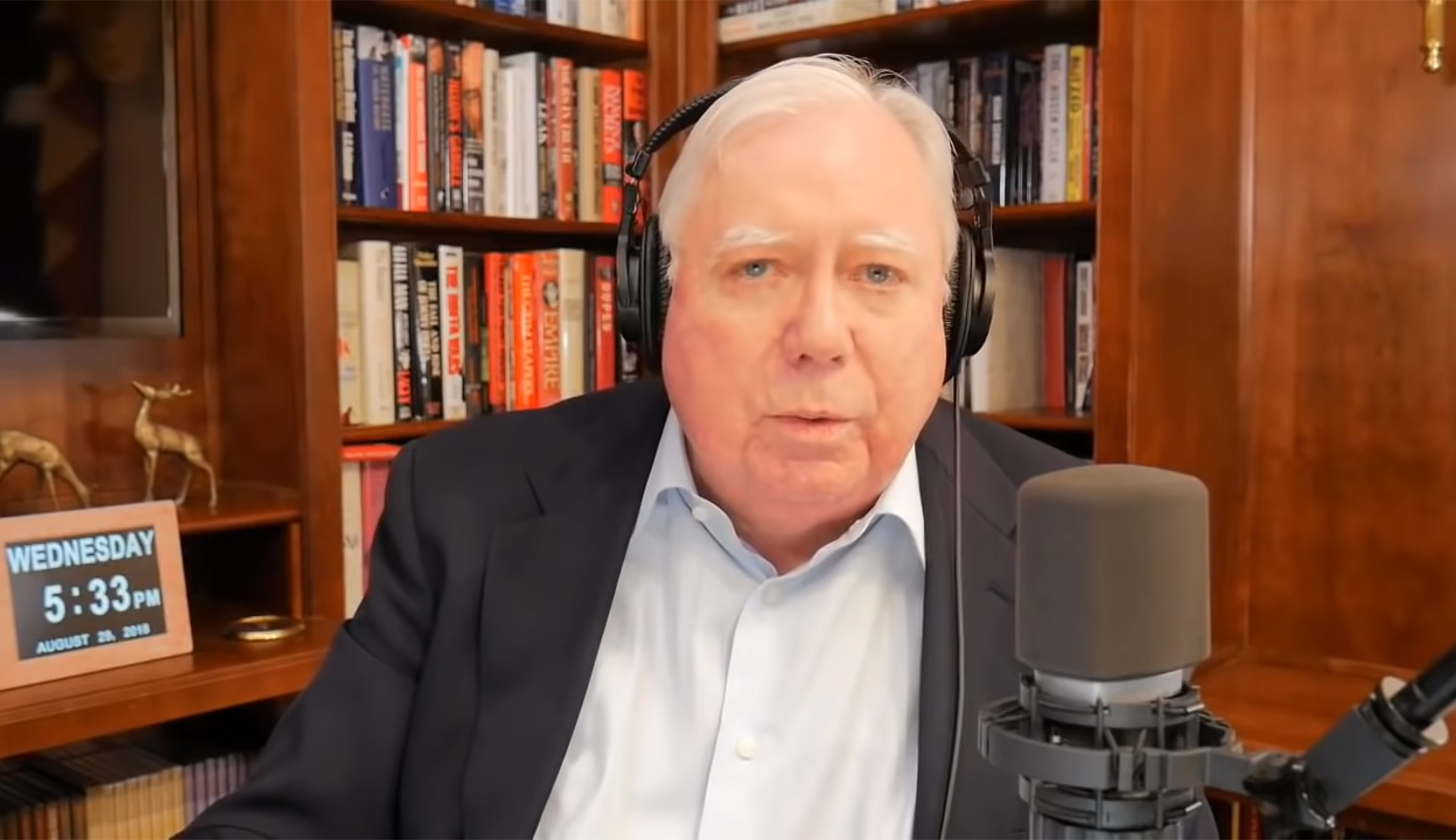 Mueller investigation target Jerome Corsi in talks for a plea deal