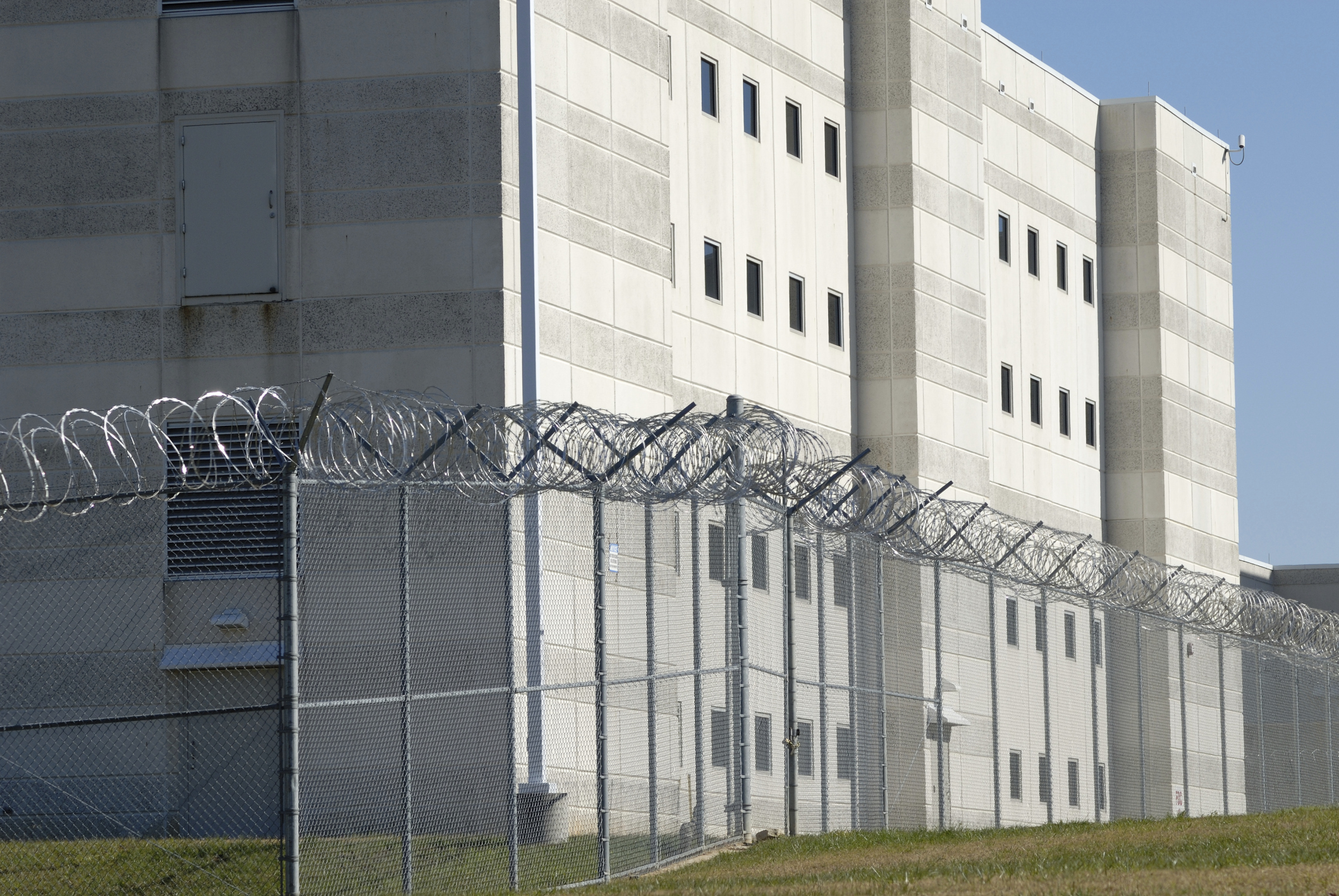 Kathleen Sebelius says it ‘is possible’ for felons to work as Obamacare navigators