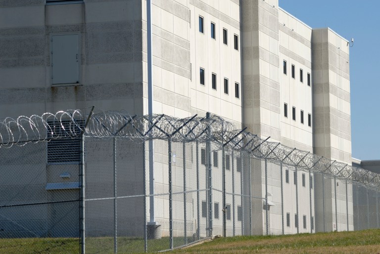 Kathleen Sebelius says it ‘is possible’ for felons to work as Obamacare navigators