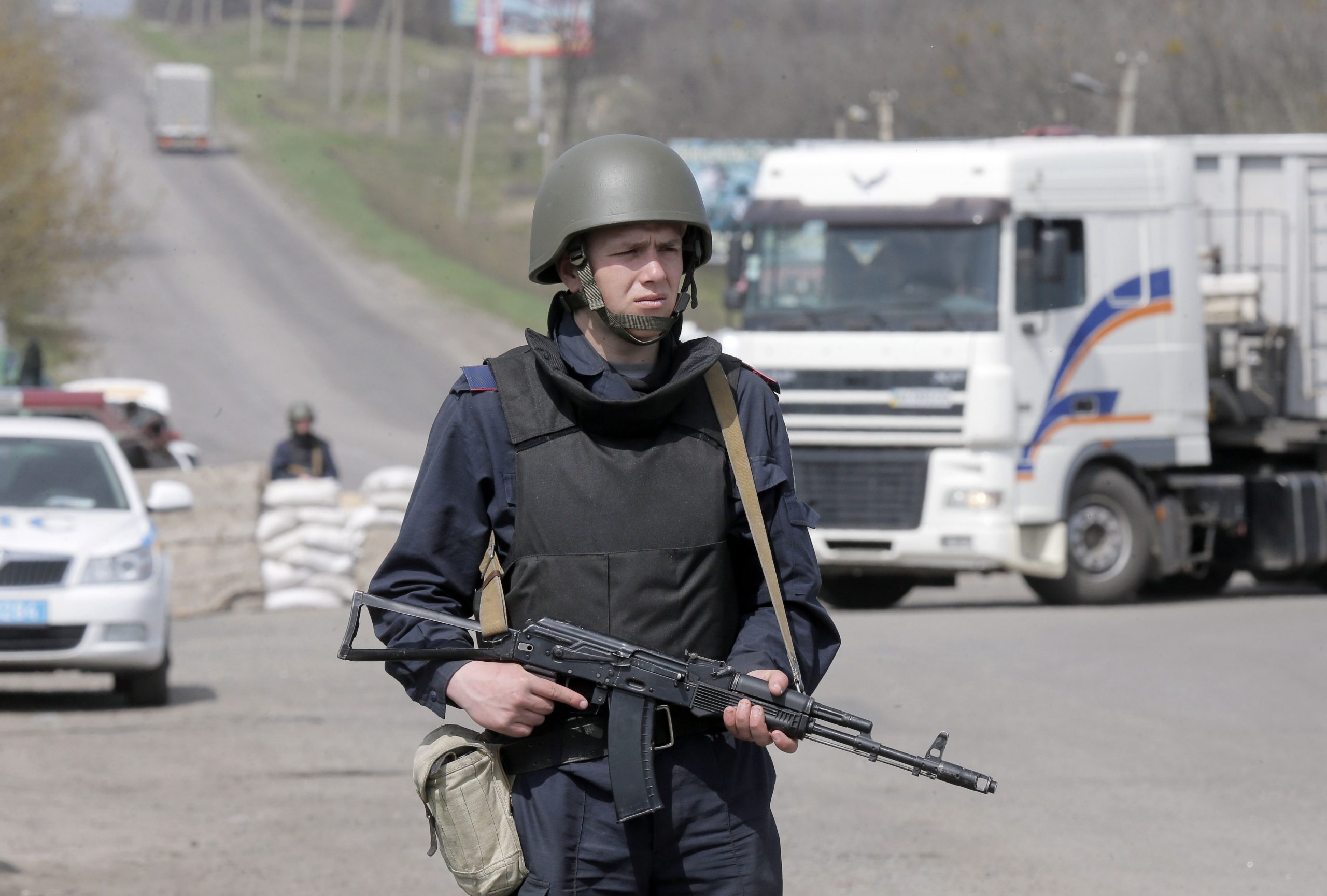 Ukraine: More stringent border checks for Russians