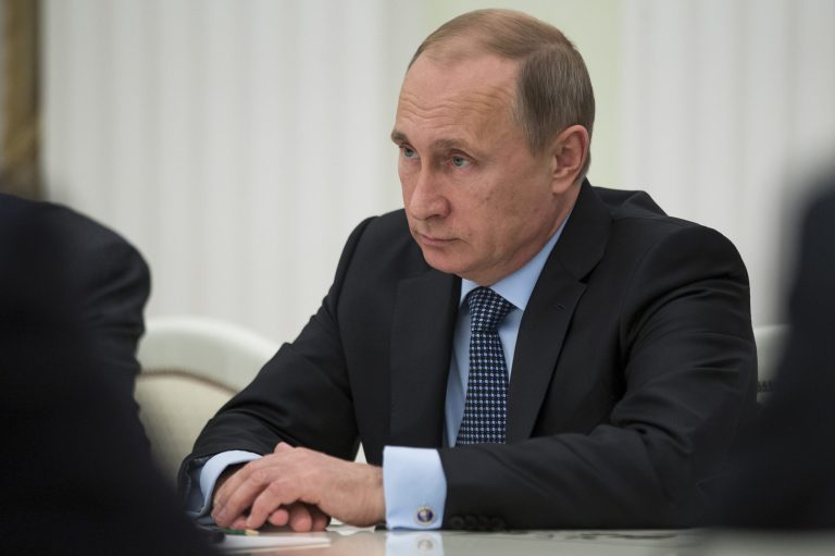 Russian President Vladimir Putin meets with Slovak Prime Minister Robert Fico in the Kremlin in Moscow, Russia, Tuesday, June 2, 2015. (AP Photo/Pavel Golovkin, Pool)