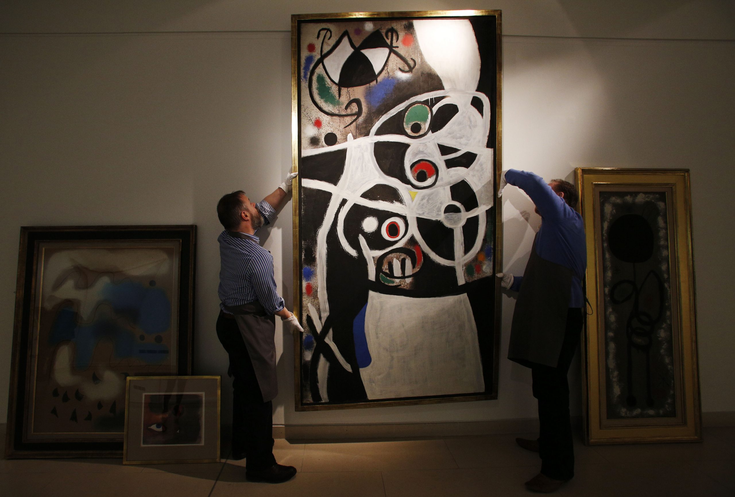 Legal concerns foil Portugal’s art sale ambitions