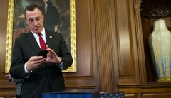 Rep. Tim Murphy admits extramarital affair