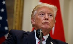 Trump goes to war with Russia probe