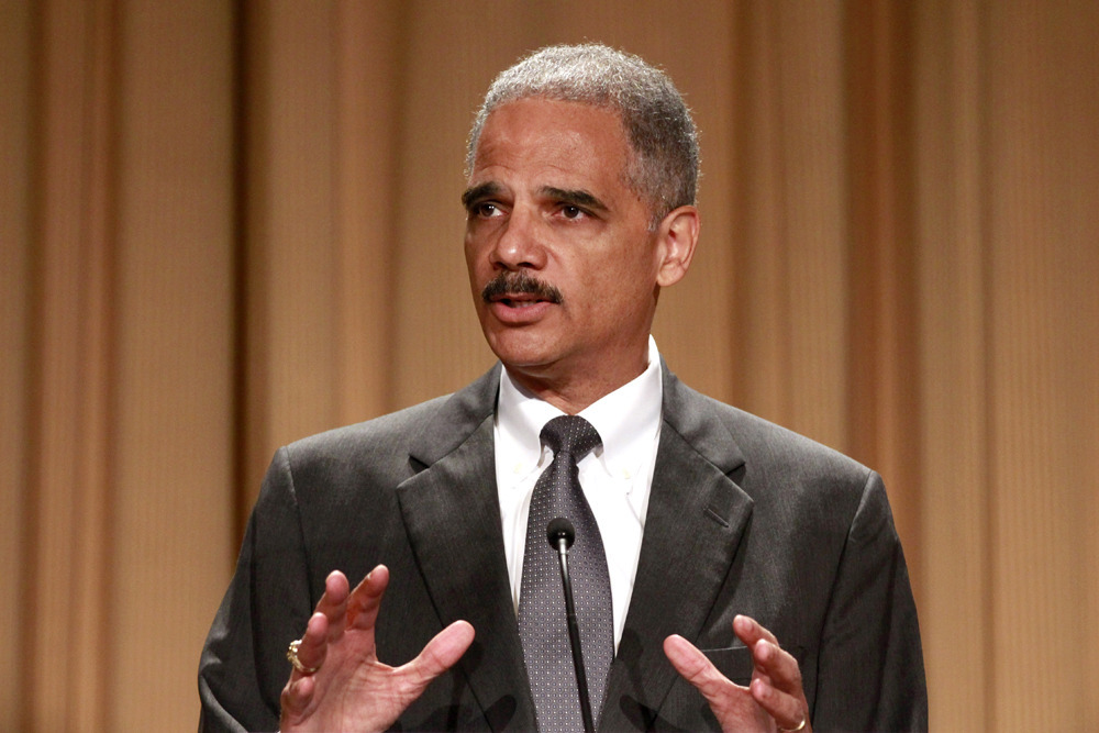 House panel sets contempt vote against Holder