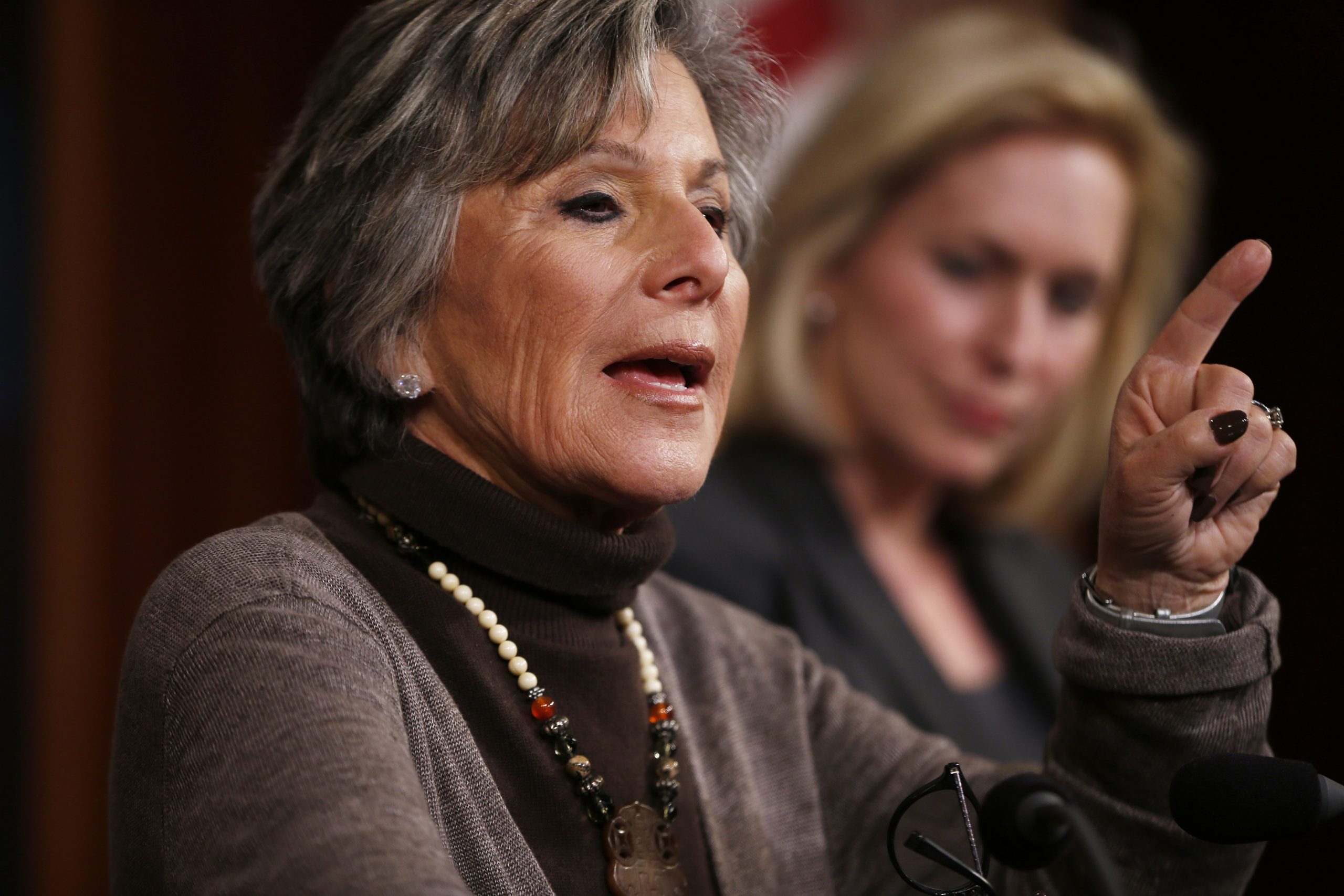 Senate blocks change to military sex assault cases