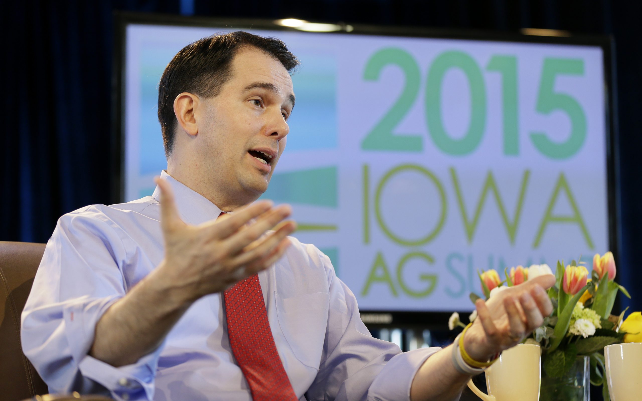 GOP hopefuls gather to woo Iowa social conservatives