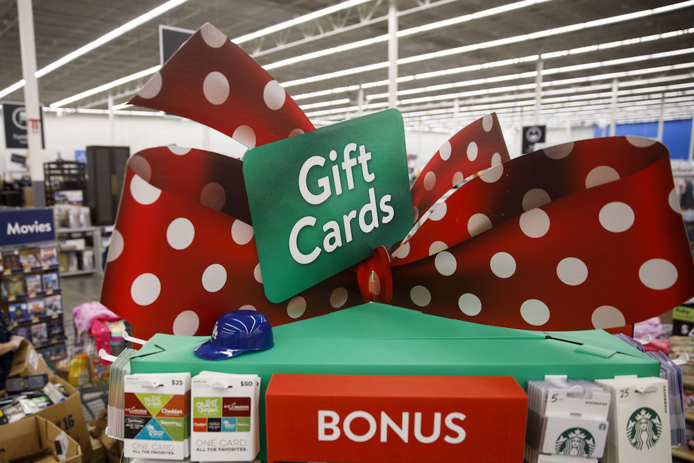 Record 200 million people shopped over Thanksgiving weekend, exceeding expectations