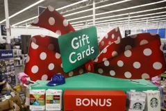 Record 200 million people shopped over Thanksgiving weekend, exceeding expectations