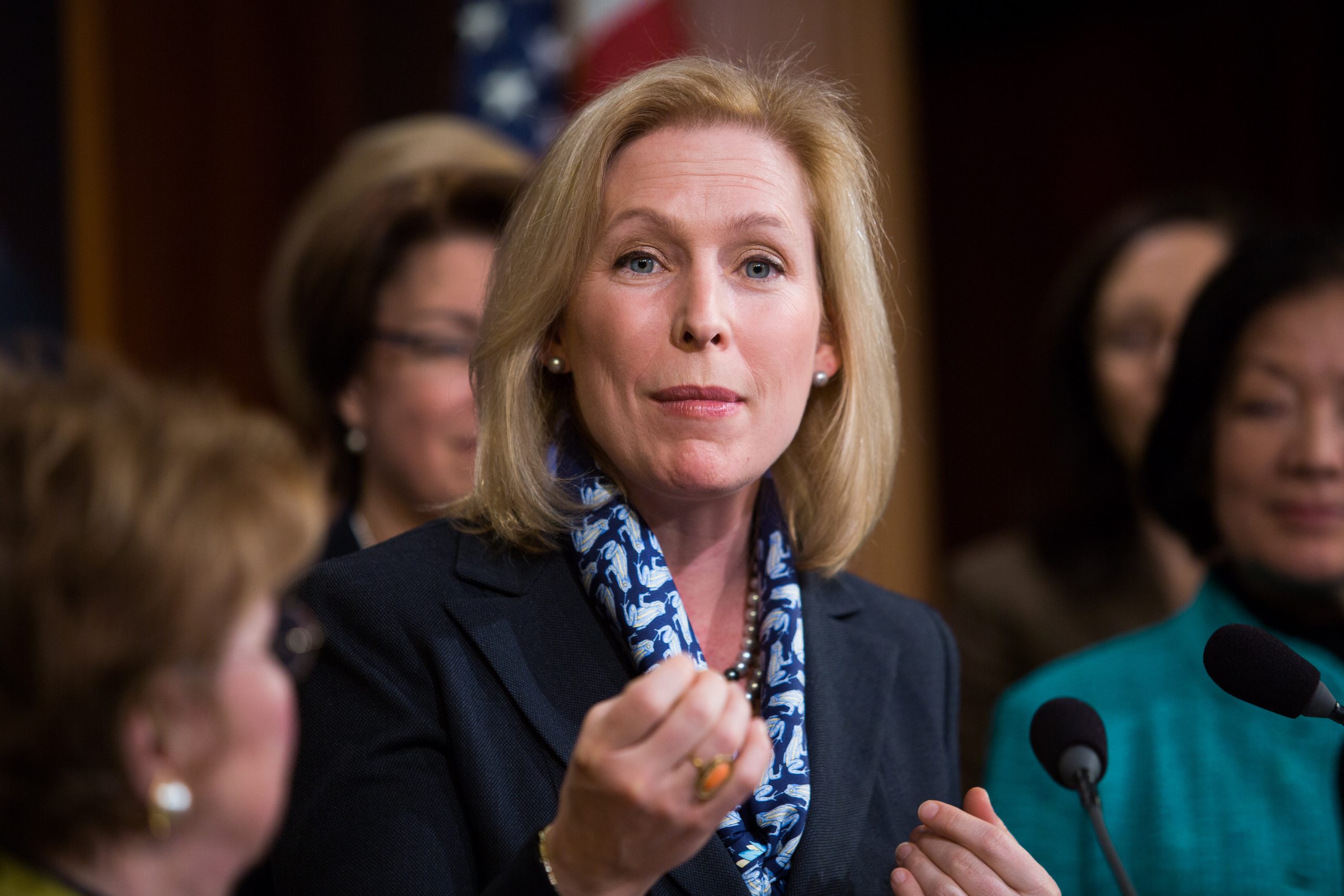 Fox News’ Chris Wallace corners Kirsten Gillibrand on Pfizer fundraiser