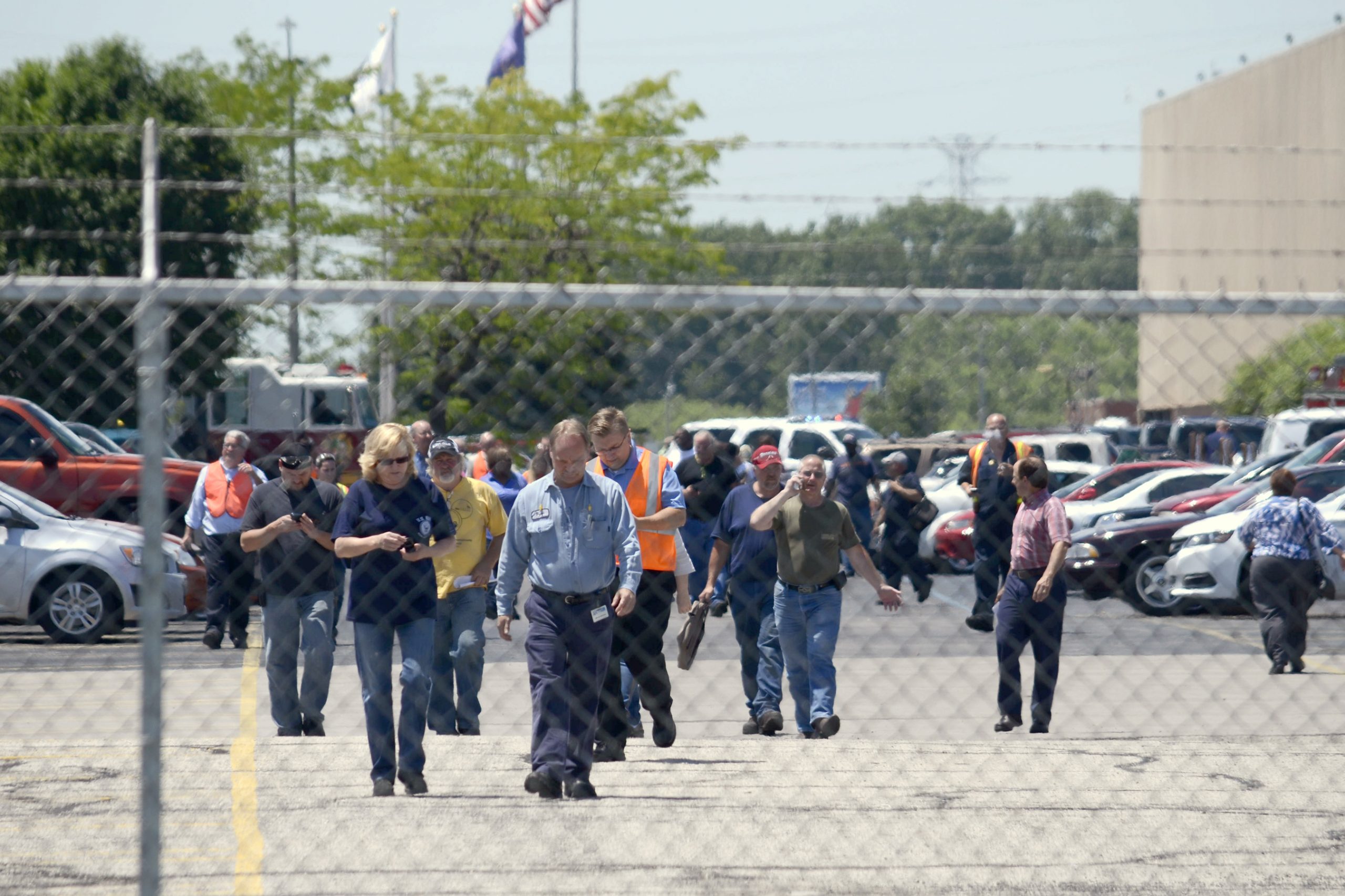 Indiana GM plant chemical blast kills 1, injures 5