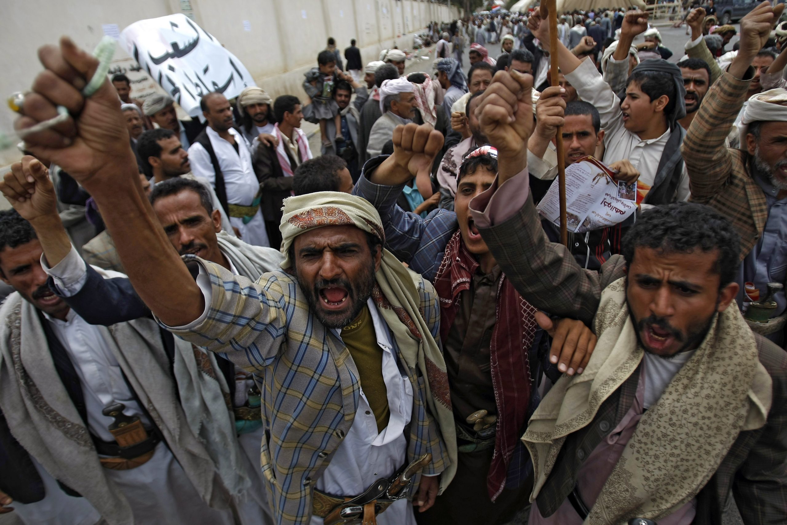 Yemen’s Shiite rebel group refuses to stop rallies