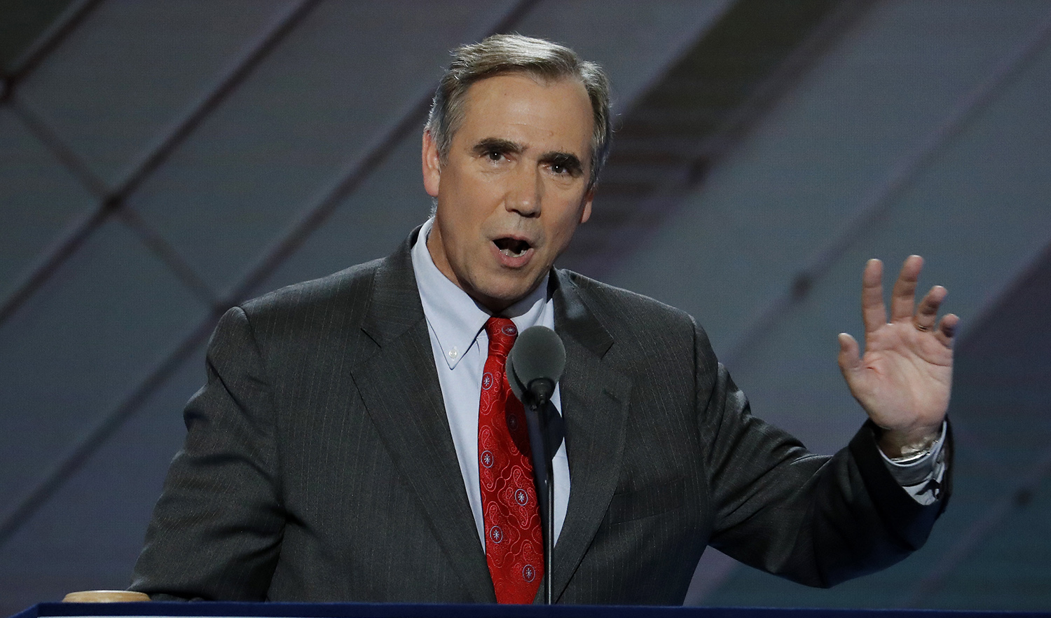 Democrats may force floor fight over Trump nominees