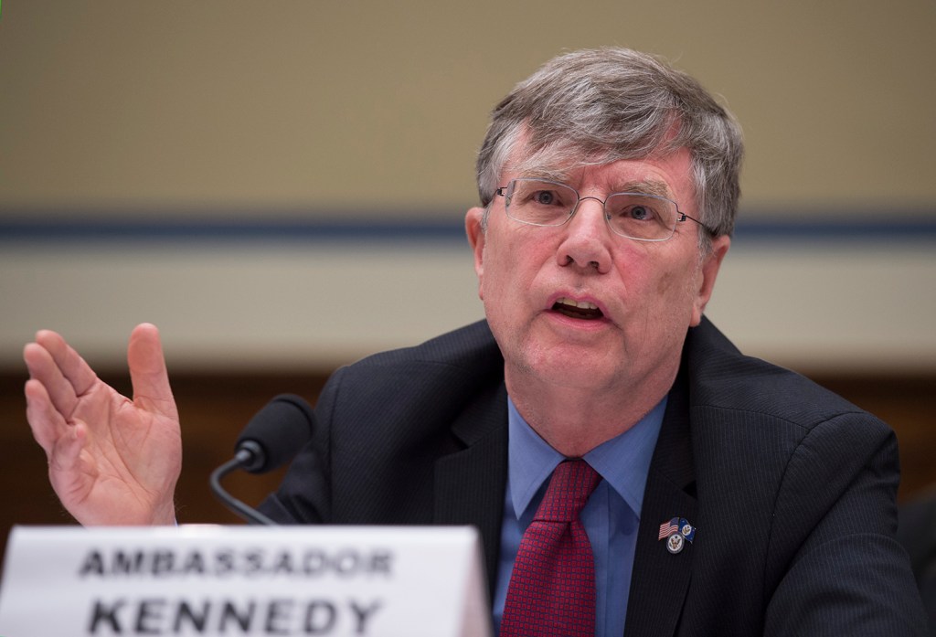 Report: Top State Department officials leave office