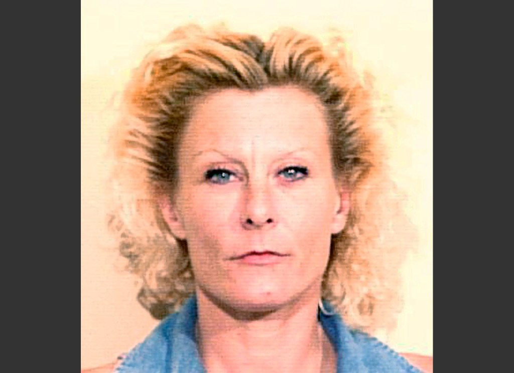 ‘Jihad Jane’ gets 10 years in plot to kill artist
