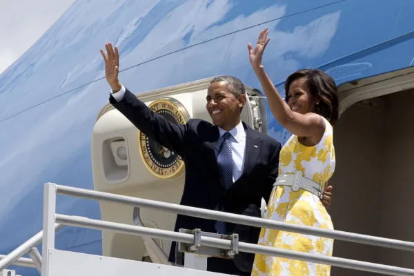 Obamas return for summer stay on Martha’s Vineyard
