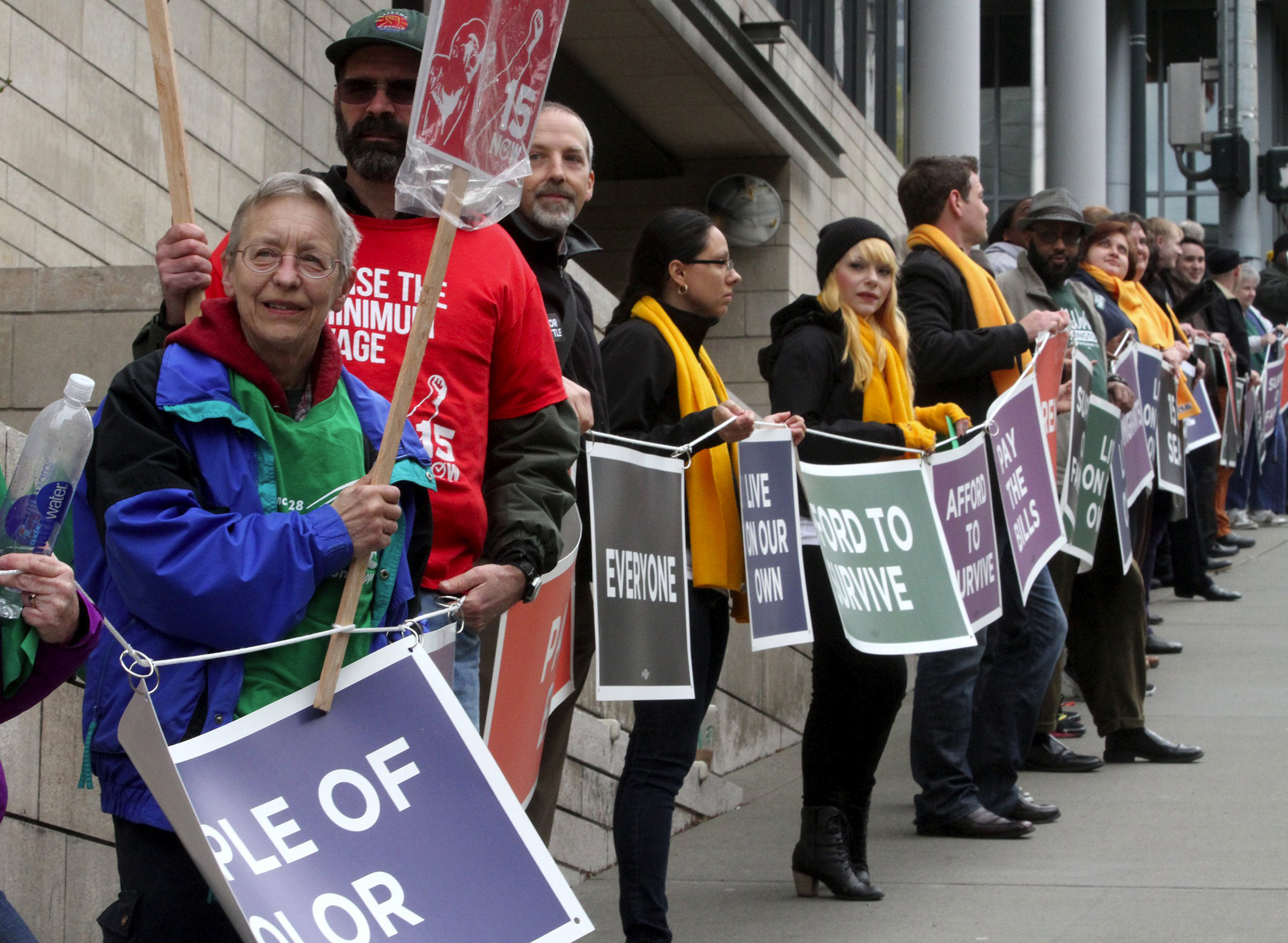 Seattle stymied in efforts to raise minimum wage