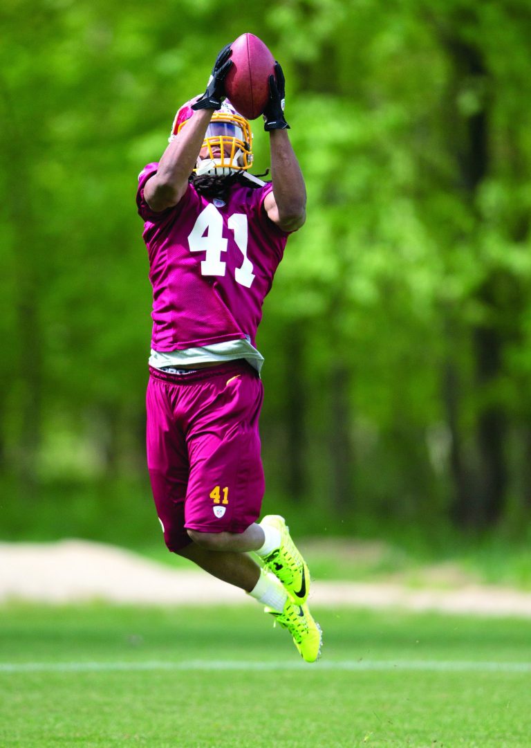 Evan Vucci/AP
Fourth-round pick Phillip Thomas impressed the Redskins at minicamp with his ability to break up short passes over the middle.