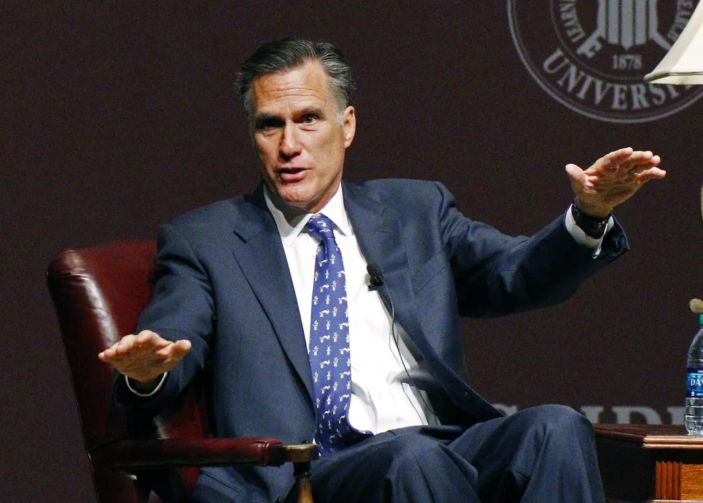 Romney upends 2016 GOP field
