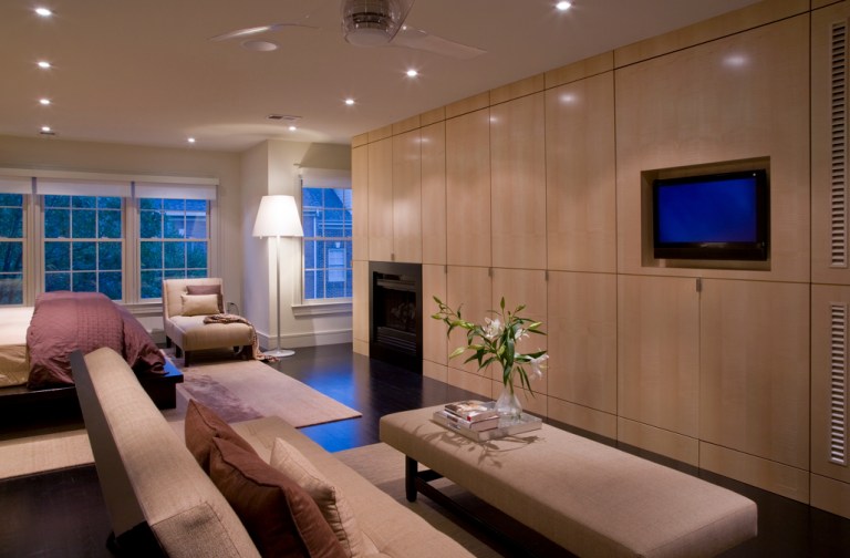 Photo courtesy of the architectural firm FORMA Design, Inc.