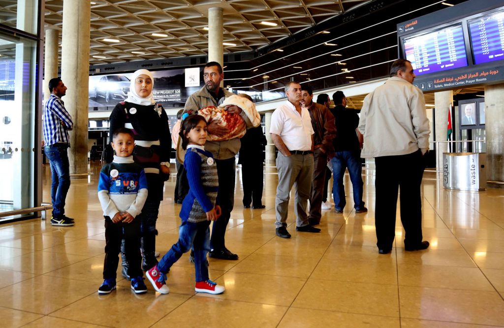 DHS ‘on track’ to resettle 10,000 Syrian refugees