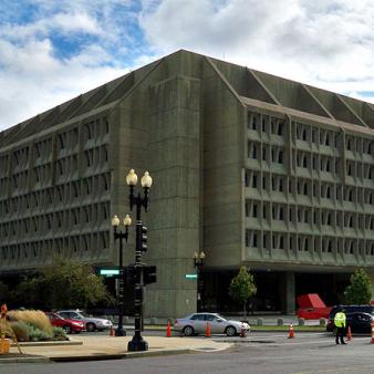 Bureaucrats Implementing Obamacare Won’t Be Furloughed During Government Shutdown