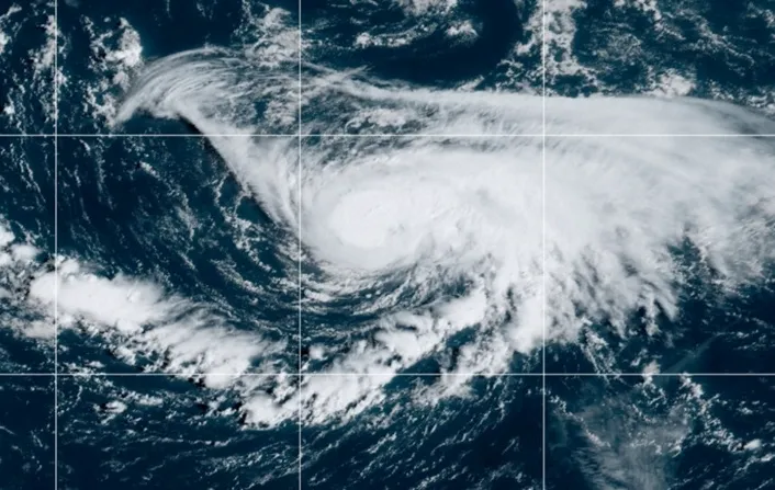 Hurricane Danielle - 090222