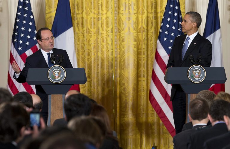 Obama and Hollande discuss Ukraine and Nigeria