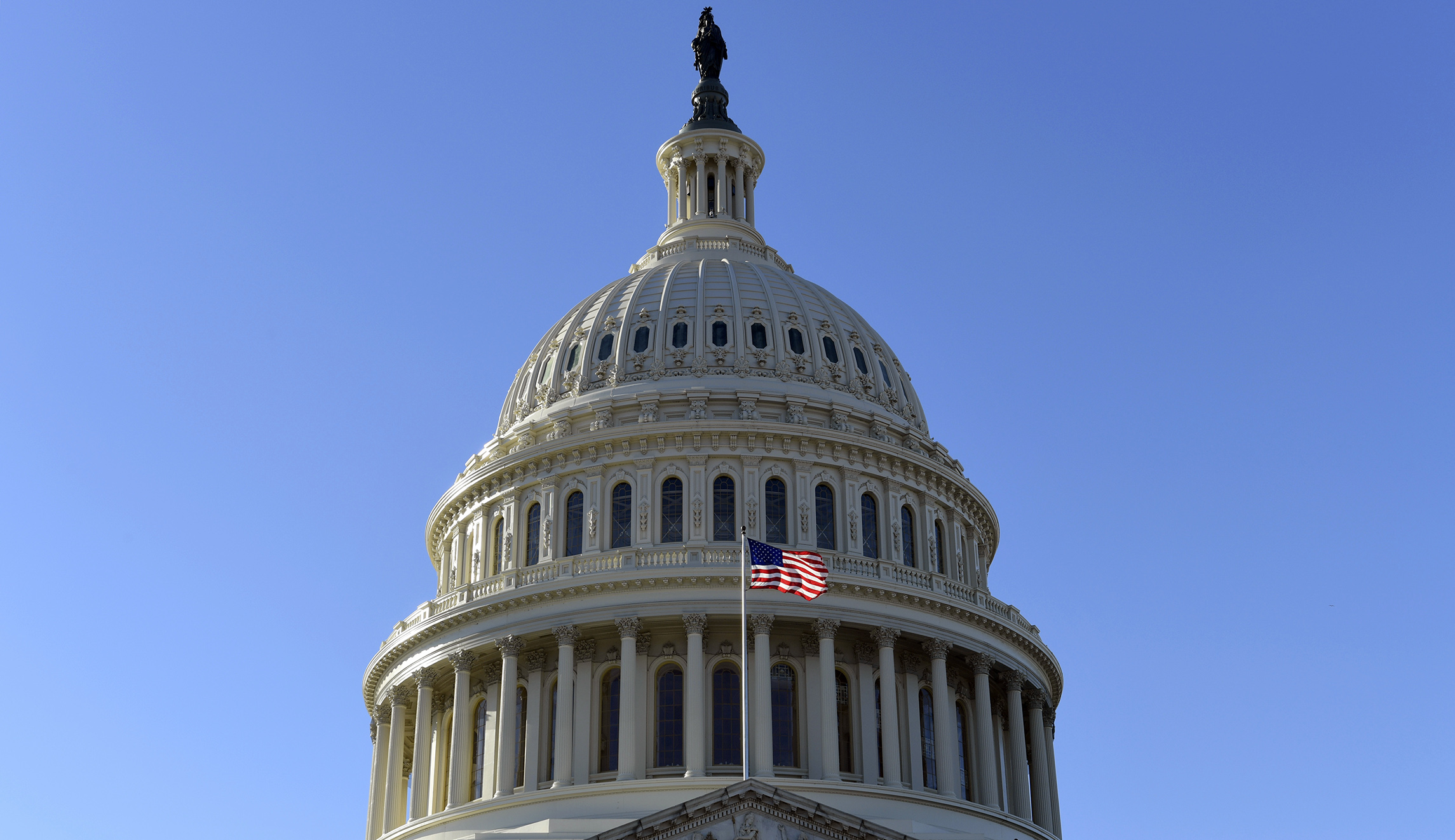Bipartisan Senate group backs bill to curb sexual harassment in Congress