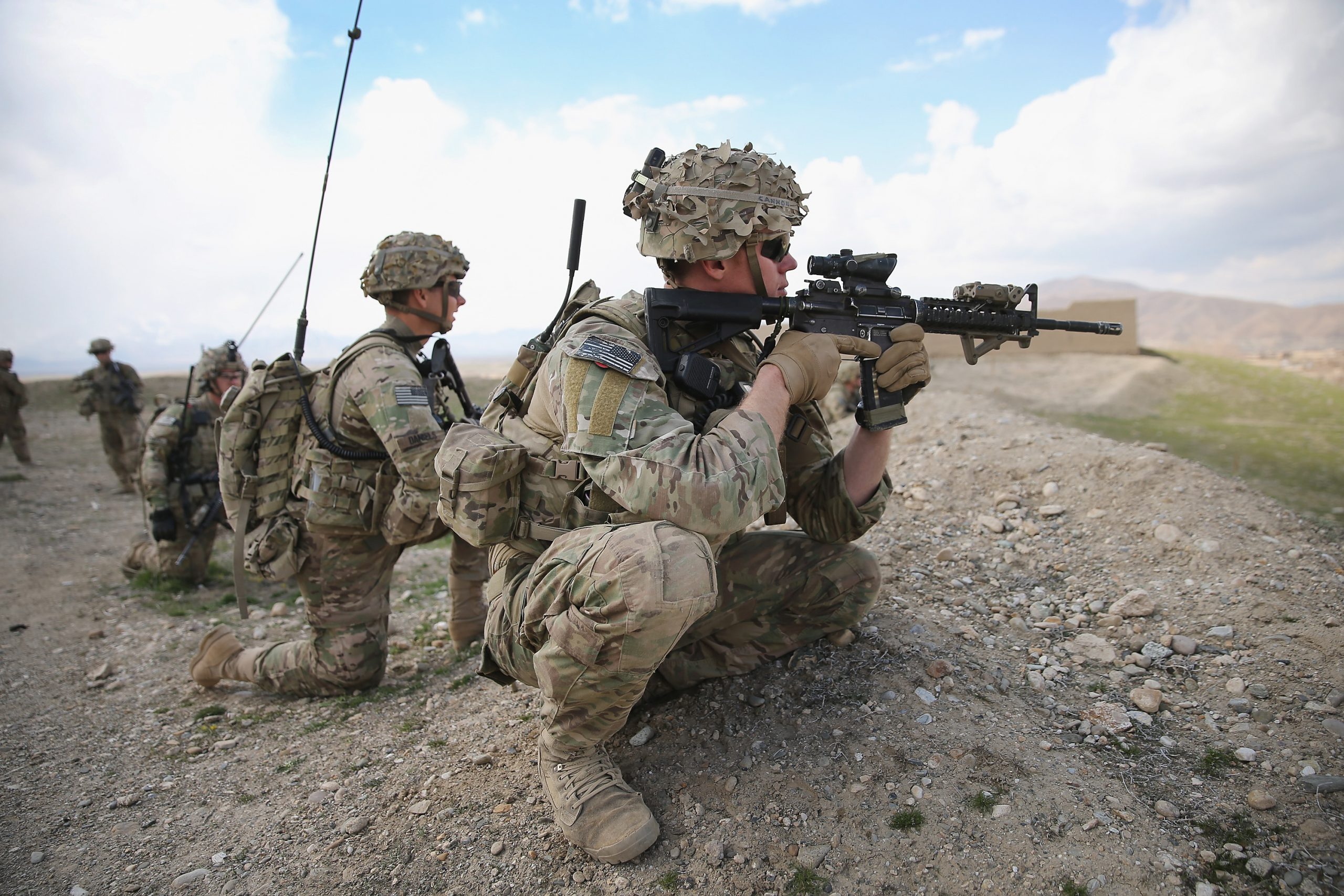 Ground troops may be needed against Islamic State, Boehner says