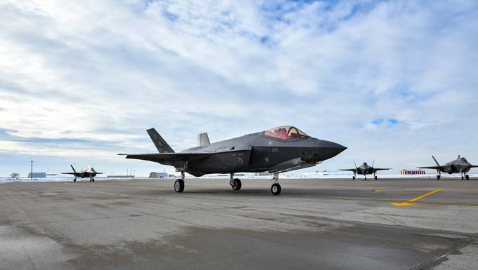 Air Force F-35 performing well against ‘complex’ threats in first Red Flag exercise