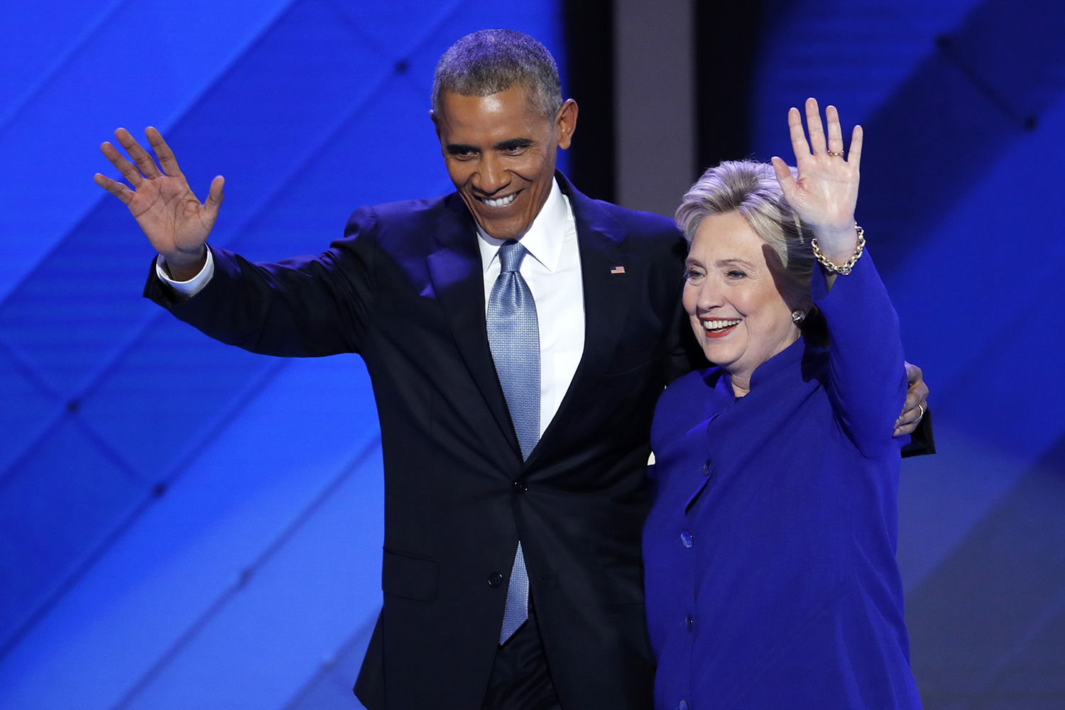 Clinton camp sounded alarm over emails to Obama: ‘We need to clean this up’