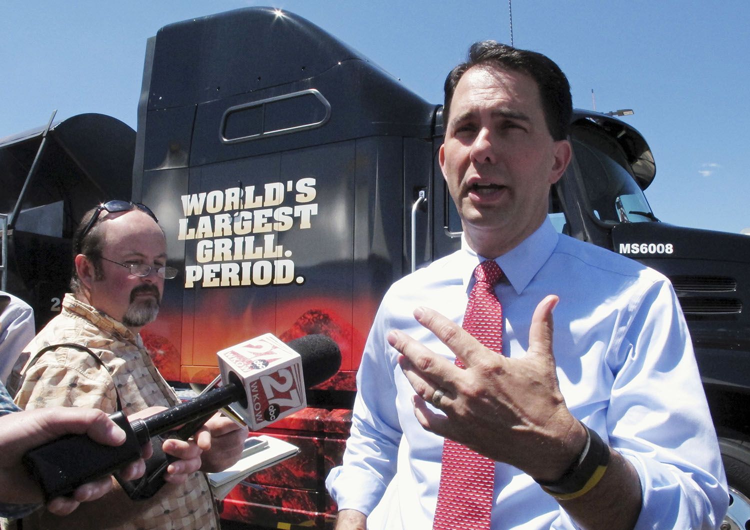 Scott Walker: Republican convention delegates should vote their conscience