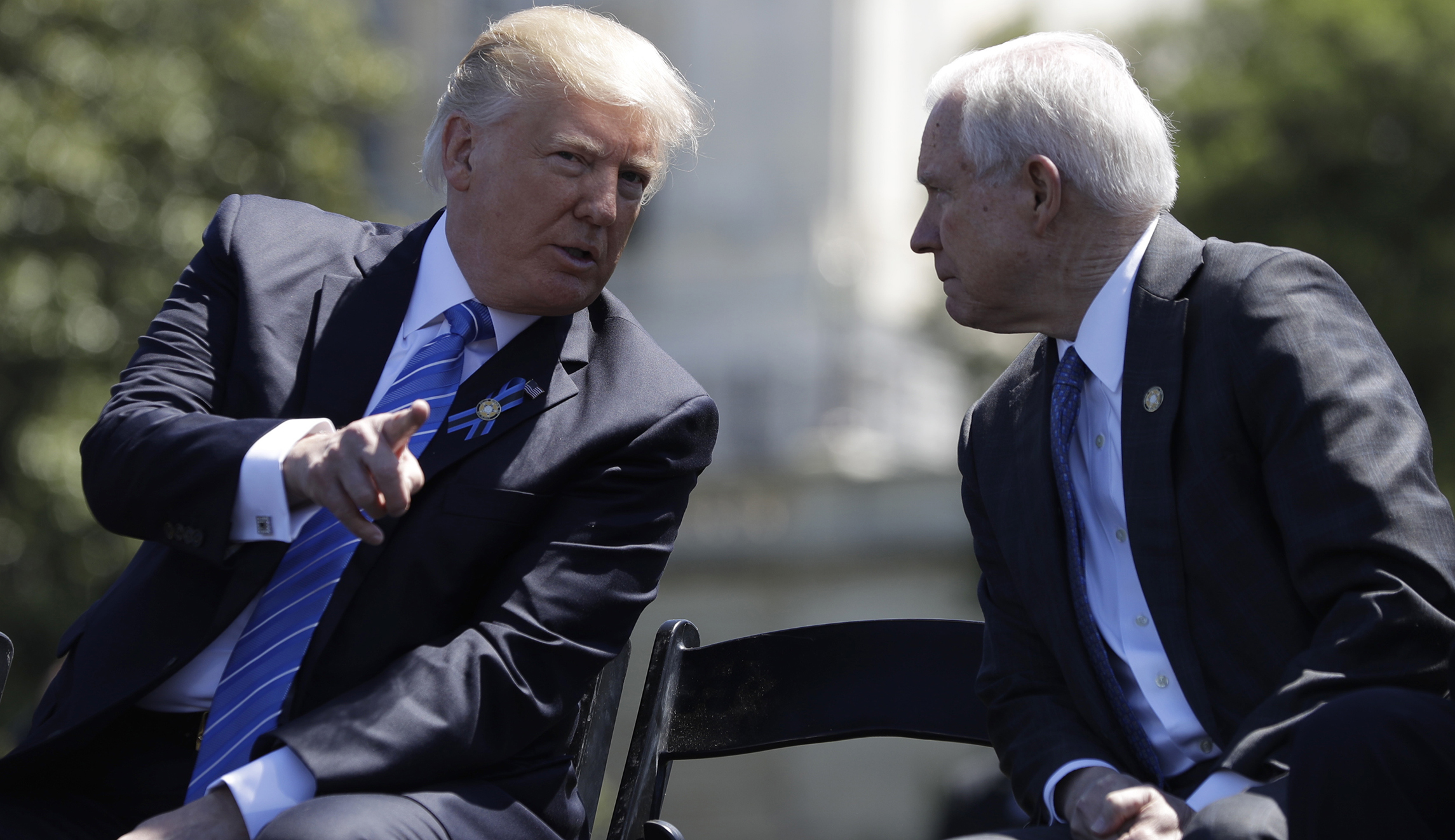 White House: Trump ‘absolutely’ has confidence in Jeff Sessions