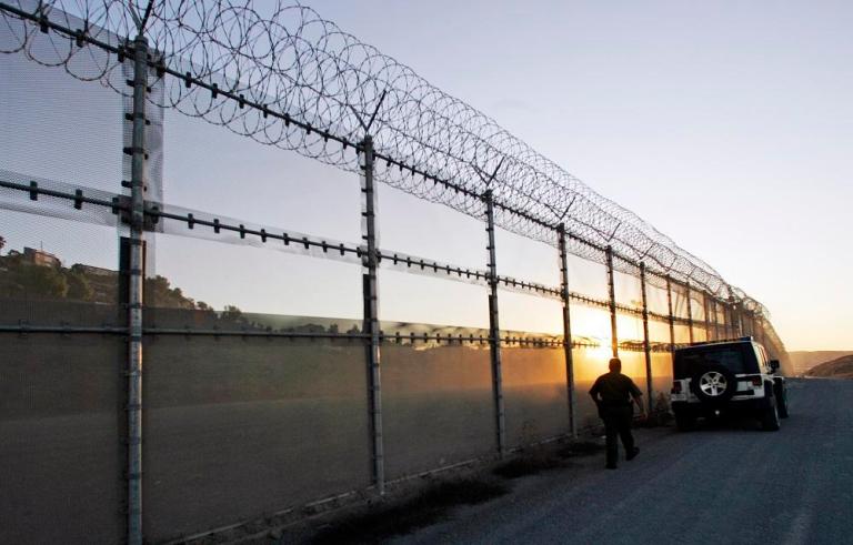 Border agents dispute claim that illegal immigrant tide is slowing