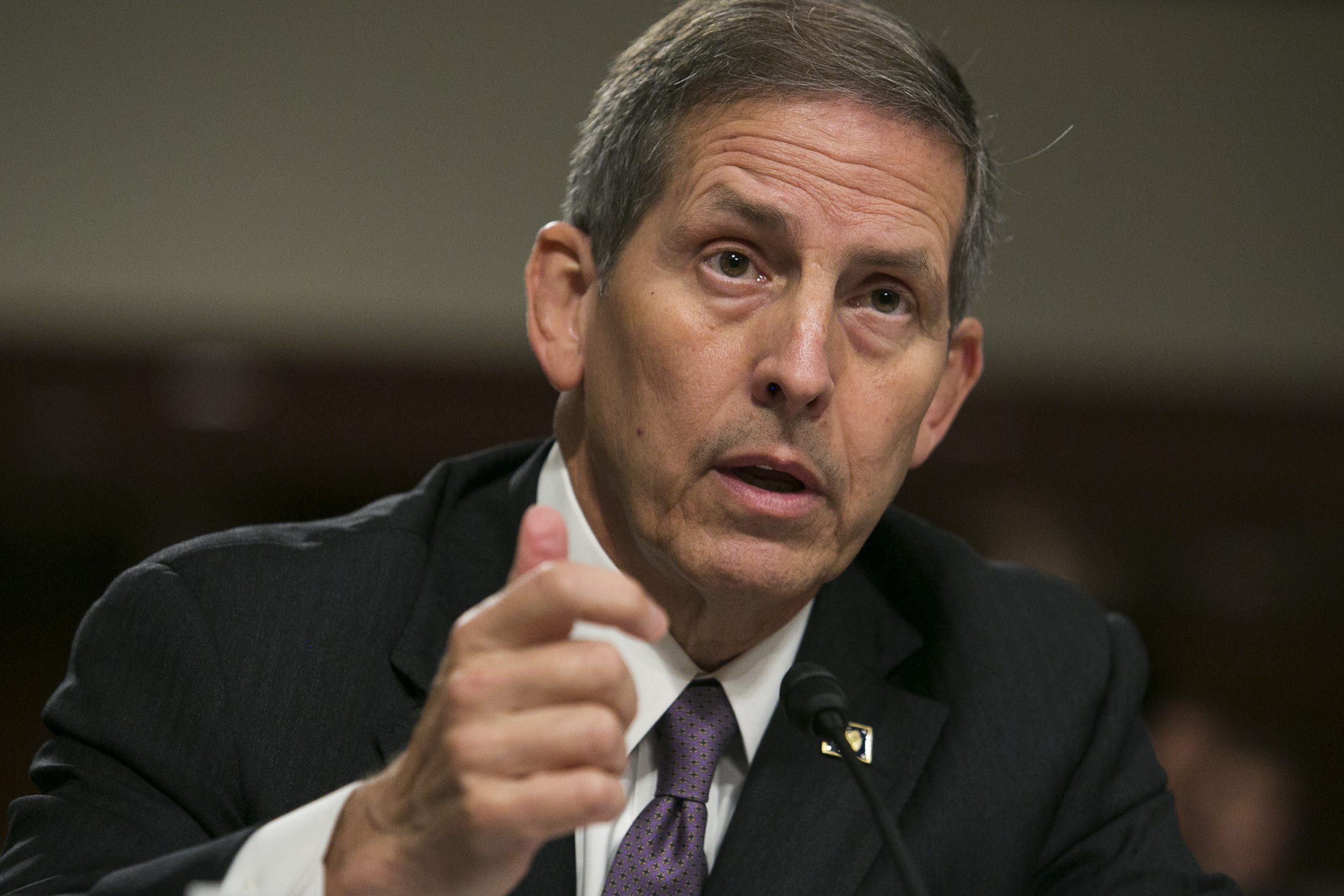 VIDEO: Veterans Affairs has lost trust of vets, American public, acting secretary says
