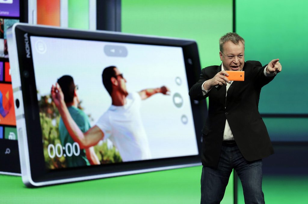 Microsoft reveals Siri-like Windows Phone feature