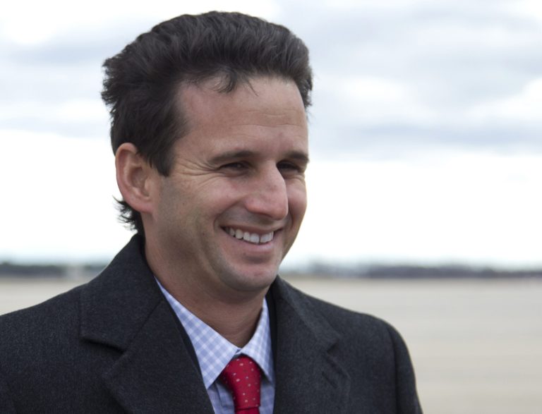 FILE - This Dec. 27, 2012 file photo shows Sen. Brian Schatz, D-Hawaii at Andrews Air Force Base, Md. President Barack Obama is endorsing Schatz in his primary race against Hawaii Rep. Colleen Hanabusa. That's according to a Democratic National Committee official, who spoke on condition of anonymity because the person was not authorized to speak publicly about it before Obama's announcement. .(AP Photo/Carolyn Kaster, File)