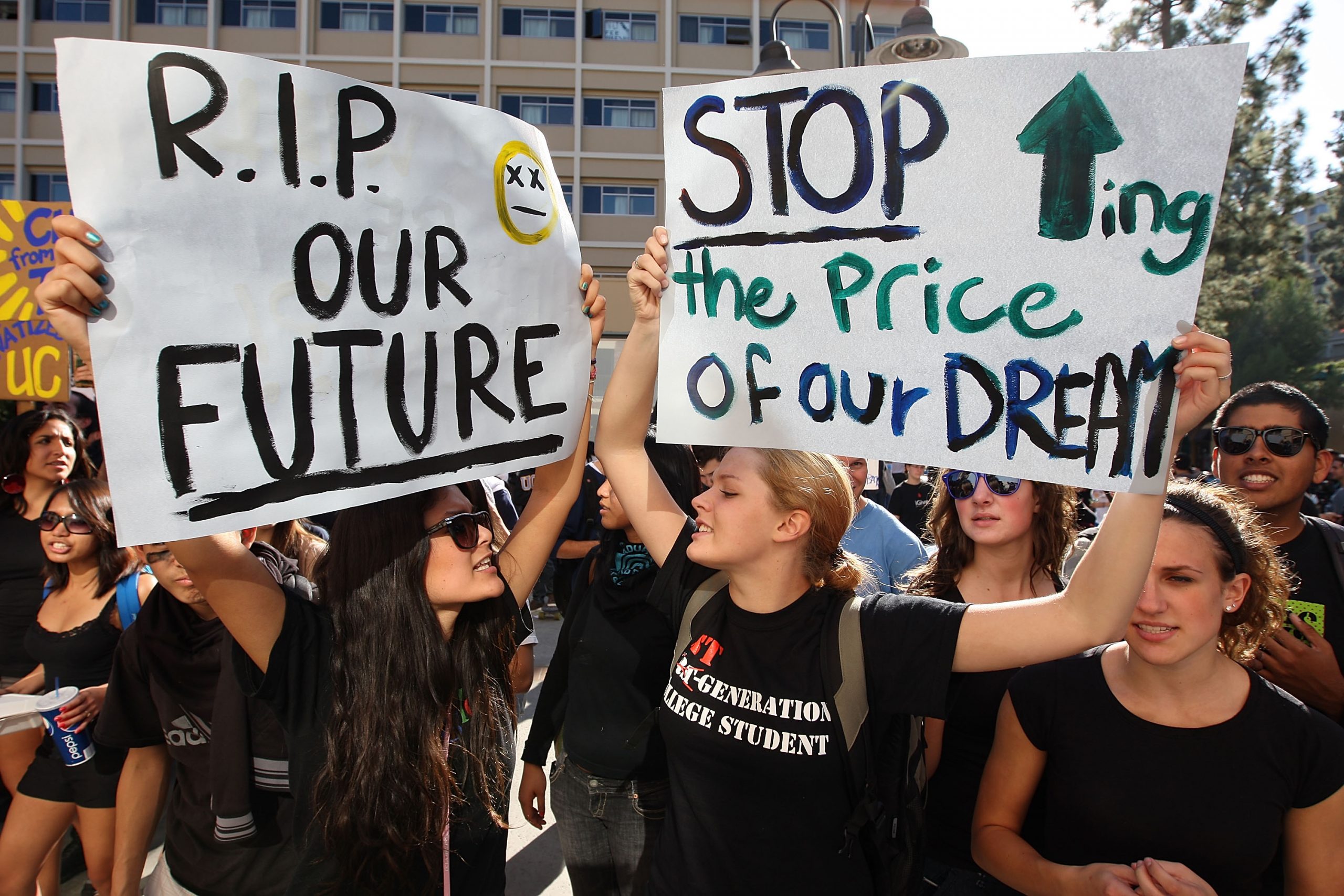 Student loan debt up to $1.2 trillion, delinquencies fall