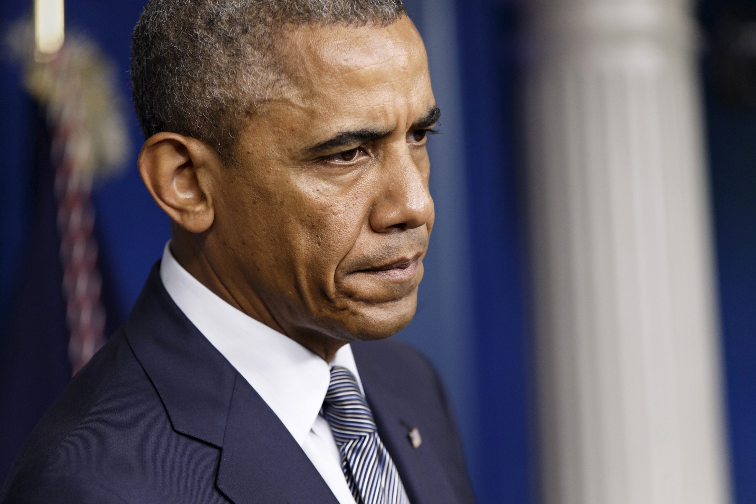Obama dragged down by chaos at home and abroad, not by the economy