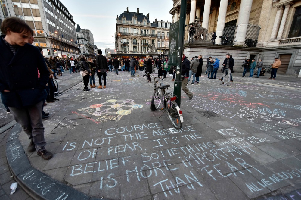 Military restricts troop travel to Brussels